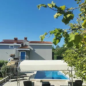 Ferienhaus Holiday Mandalena, Buzet